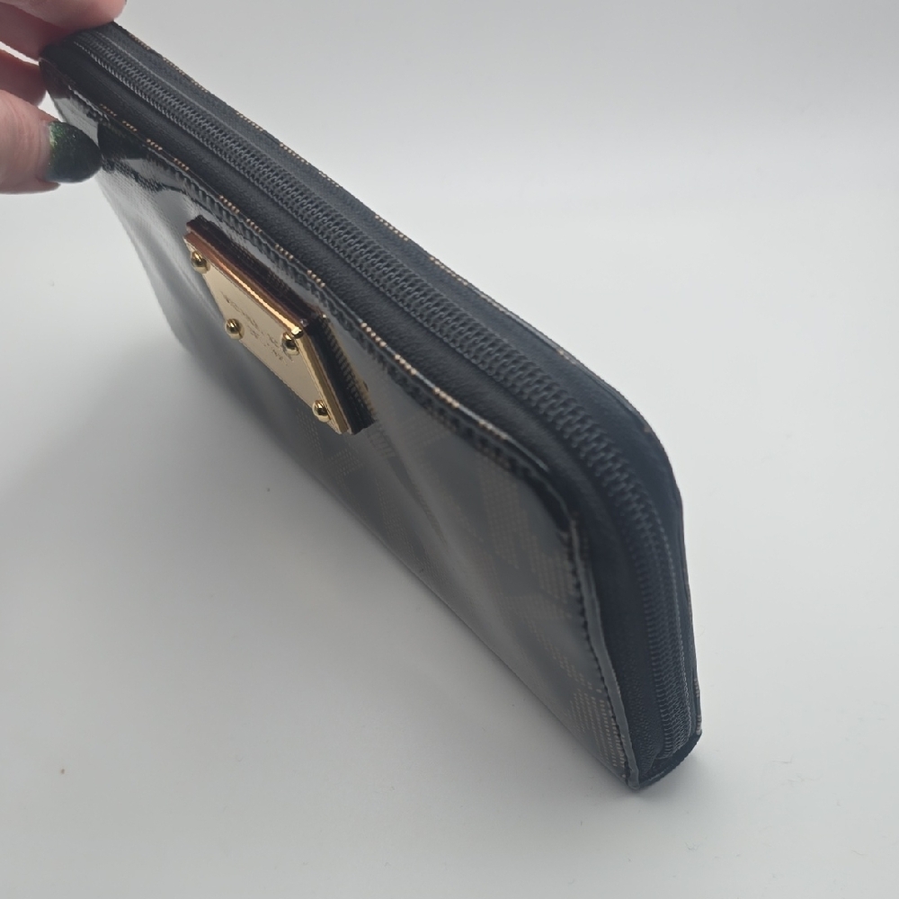 Michael Kors Black MK Logo Patent Leather W/ Gold Hardware Long Wallet (EUC)🖤✨️ - Picture 4 of 9